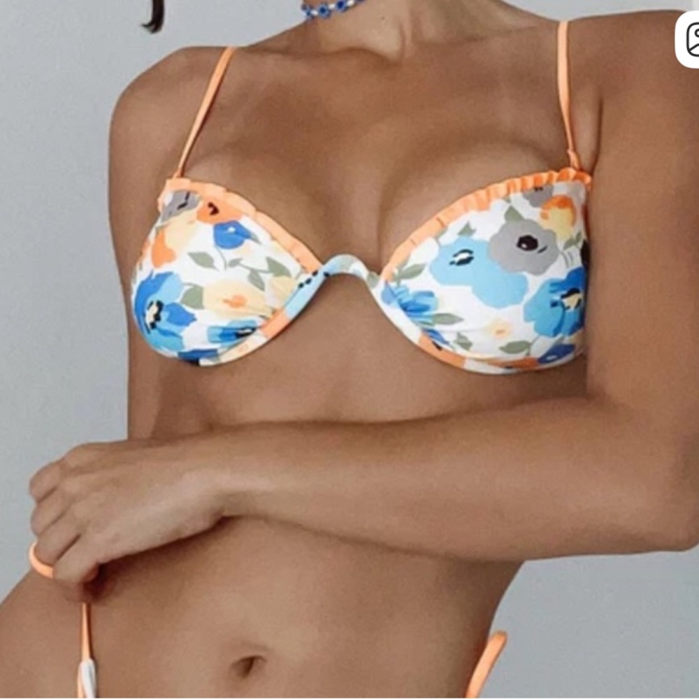 Floral Bikini top - Orange, Blue, White